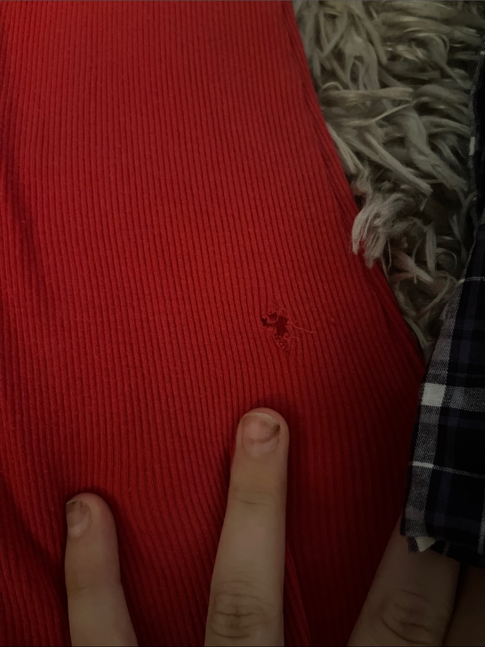 GUESS Red Heart Graphic Ribbed Tank Top - Picture 3 of 4